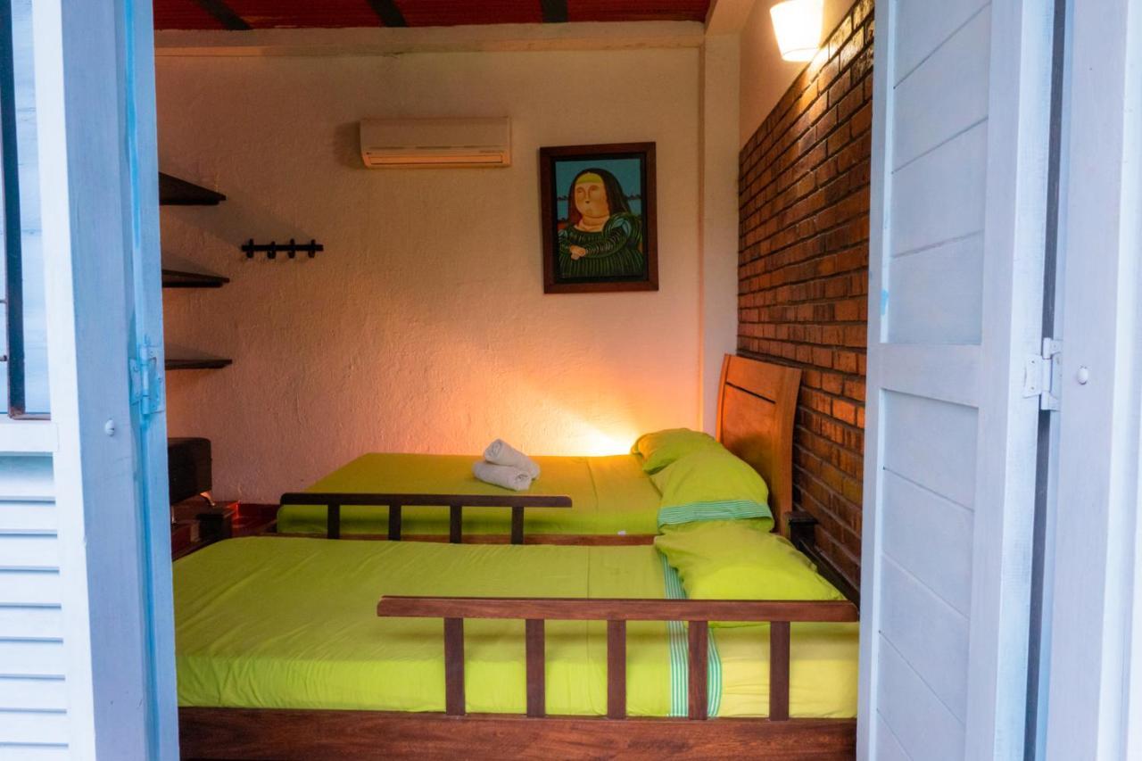 Aluna Hostel B&B 산타마르타 외부 사진